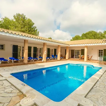 Aquamarina Villa *